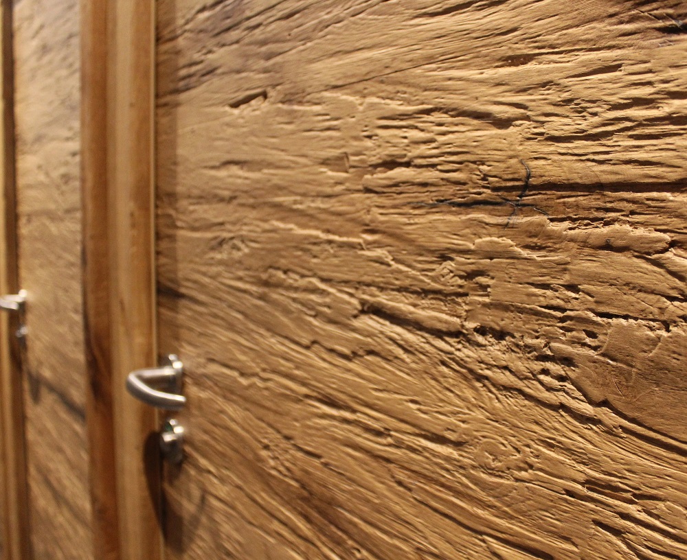 WC Türen Holz in Form Platten Mawell Resort Langenburg