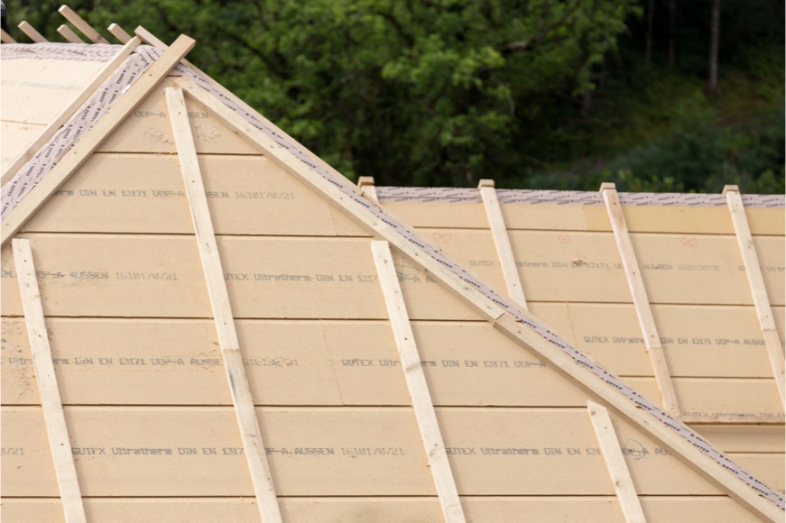Dach mit Ultratherm Unterdeckplatten von GUTEX | Holz-Hauff in Leingarten