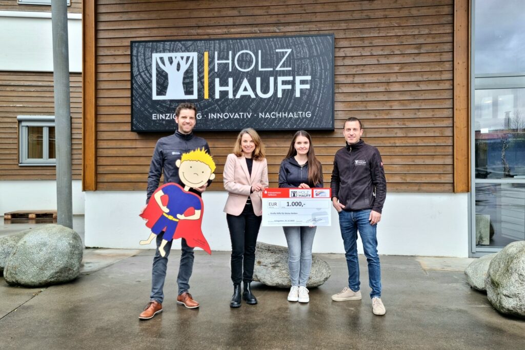 Weihnachtsspende 2022 | bei Holz-Hauff GmbH in Leingarten