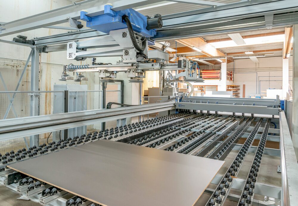 Liegende Plattensäge | bei Holz-Hauff GmbH in Leingarten